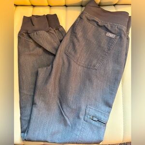 Figs jogger scrub pants. XXSP. Grey.